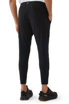 Logo Joggers