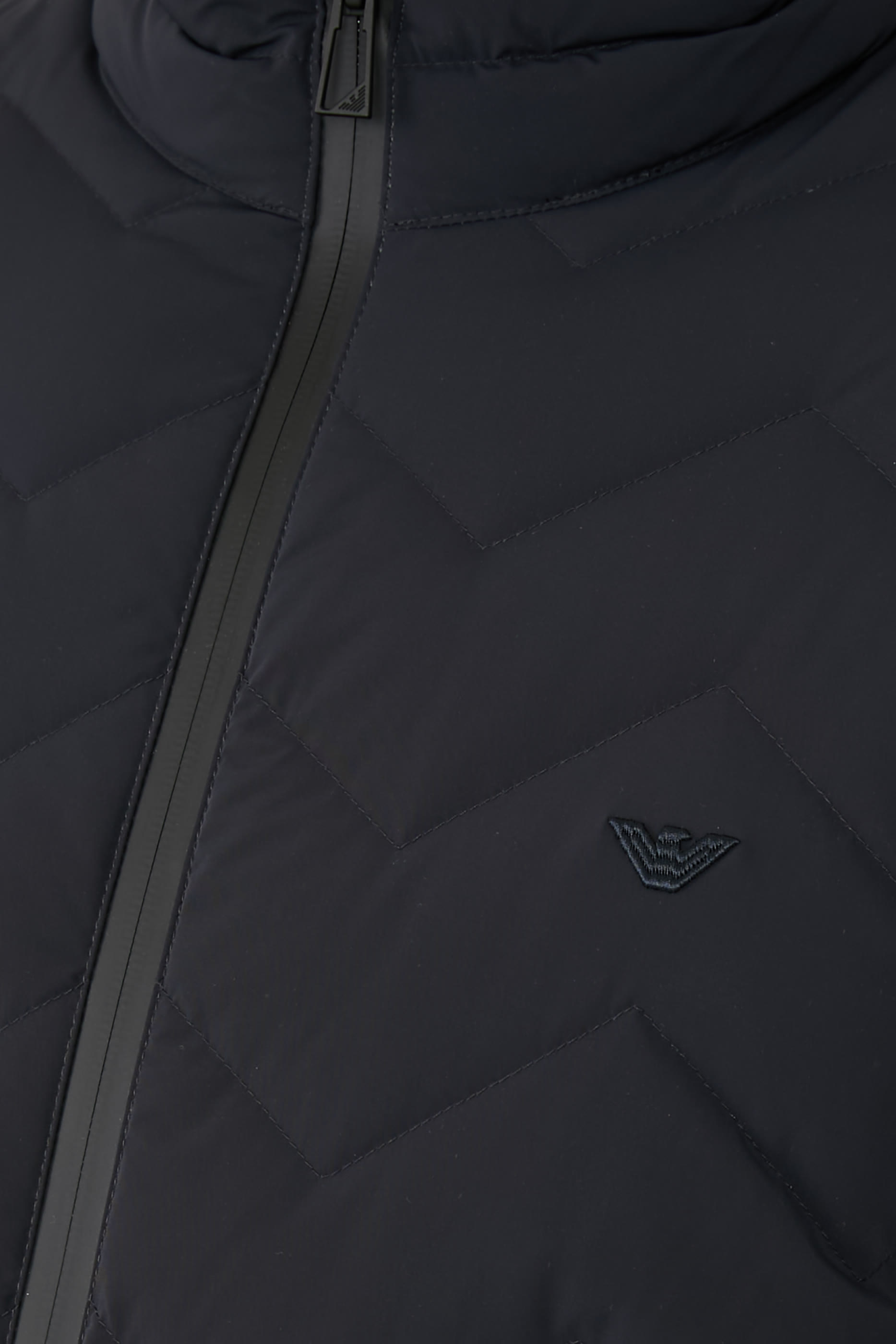 Water-Repellent Chevron Quilted Nylon Spandex Down Jacket