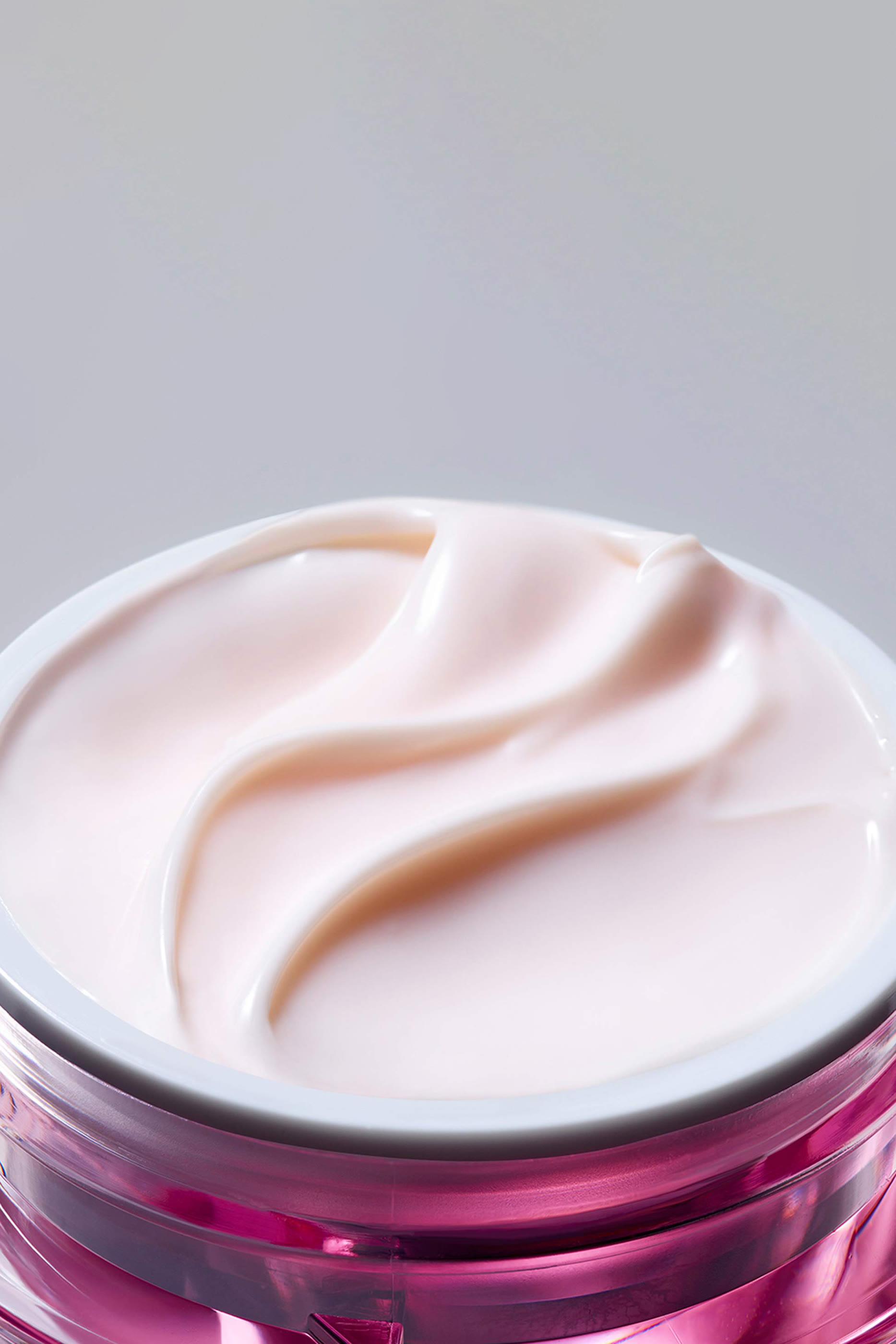 Resilience Multi-Effect Face And Neck Creme SPF 15, 50ml