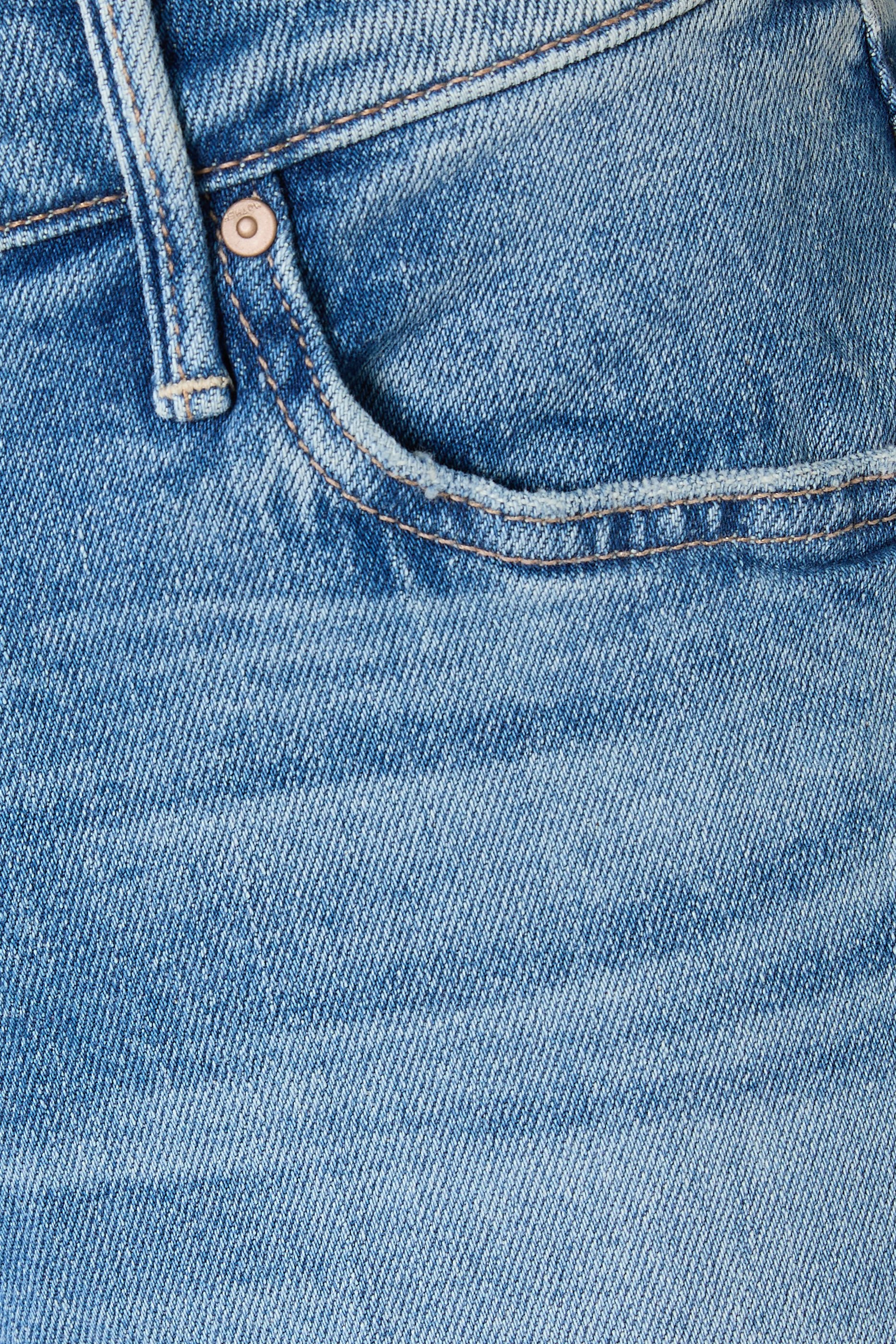 The Swisher Sneak Fray Jeans