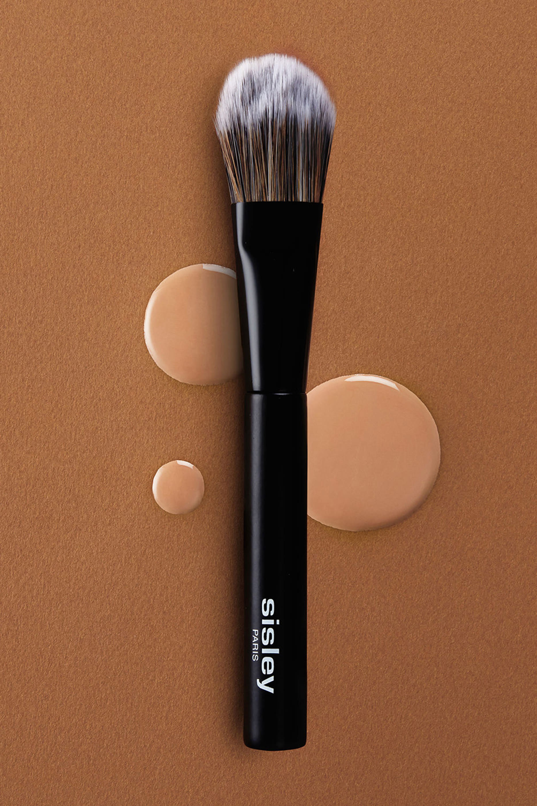 Fluid Foundation Brush