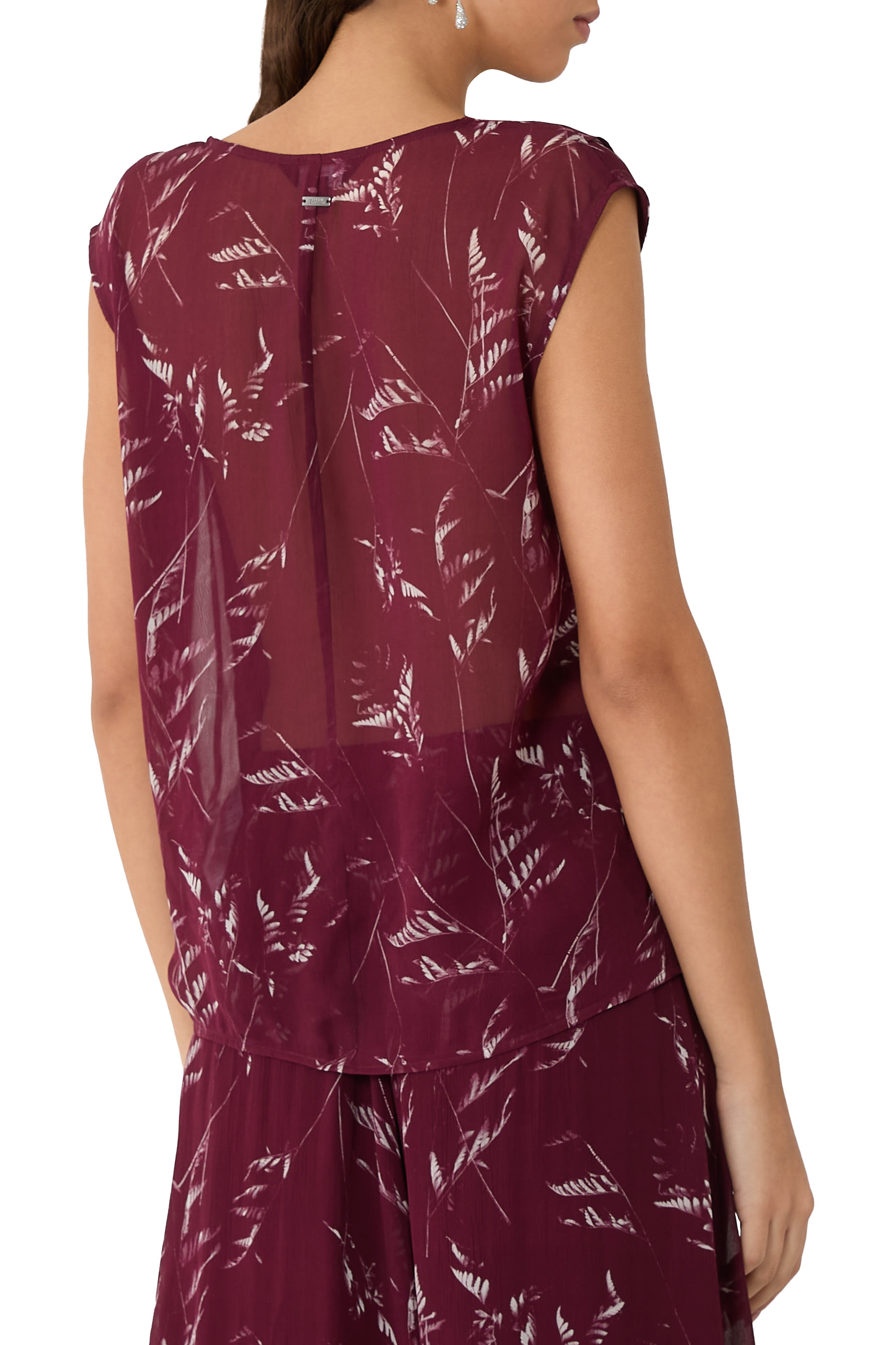 Foliage Print Sleeveless Chiffon Top