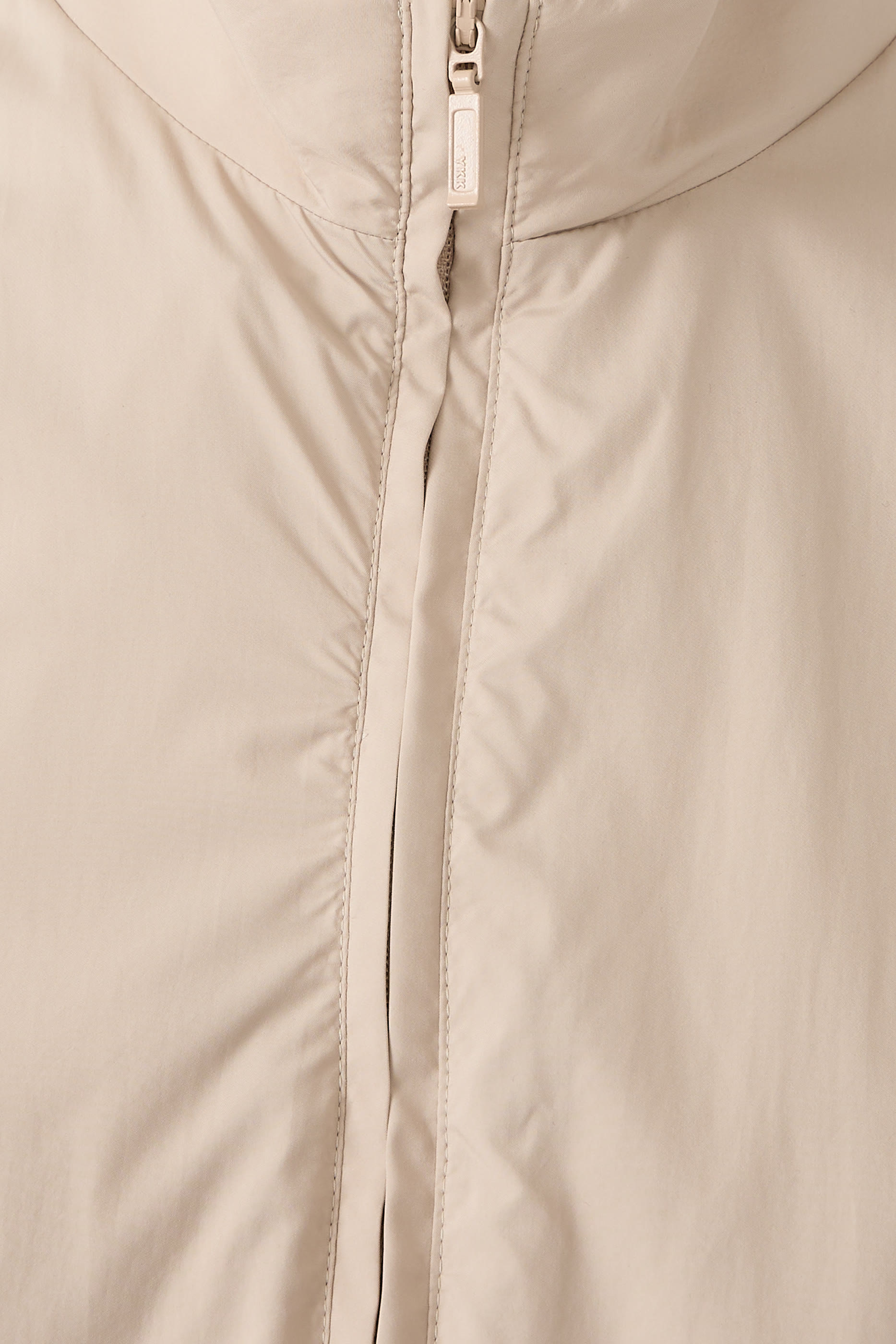 Lightweight Zip Vest