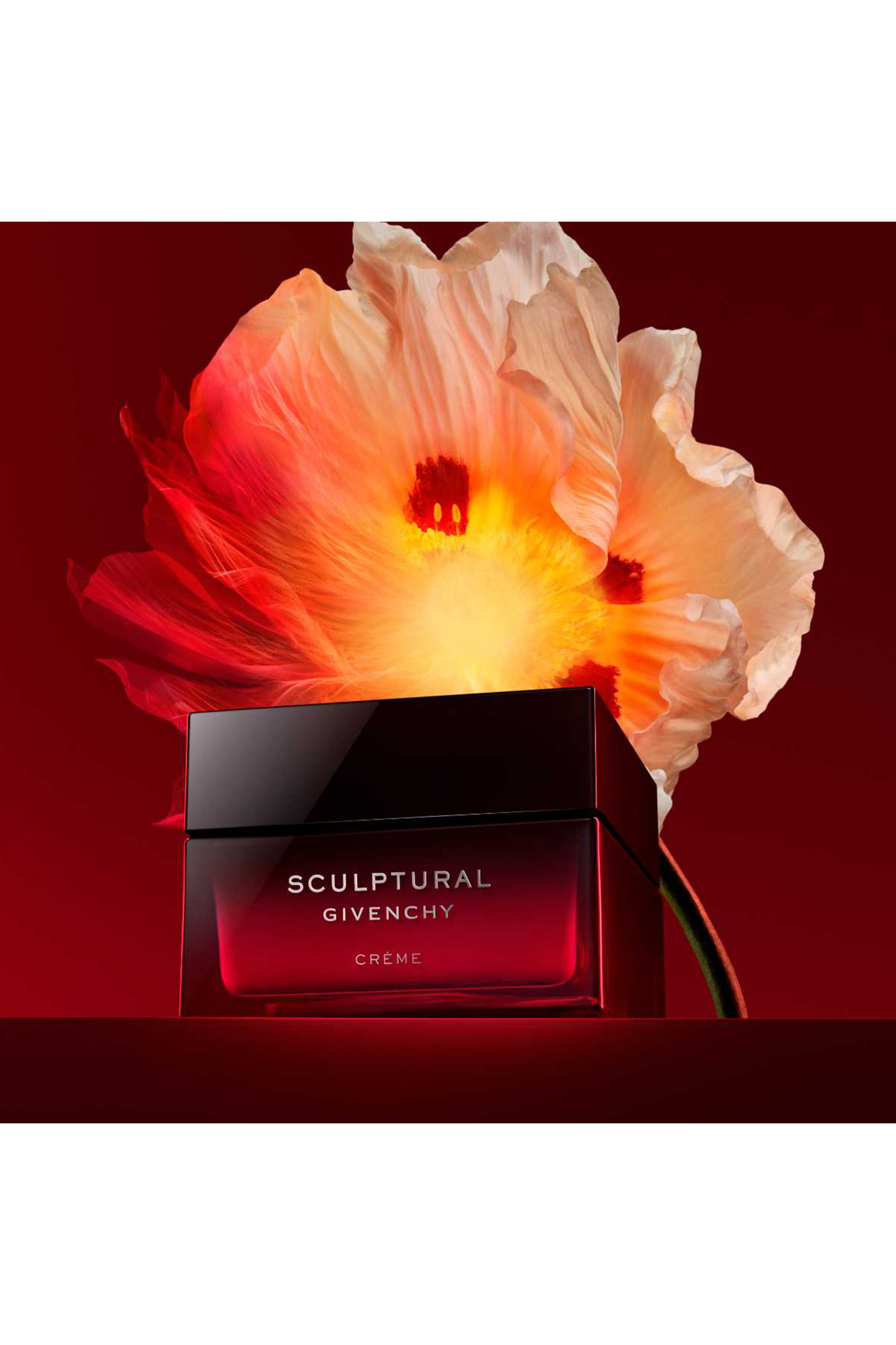 Sculptural Cr&egrave;me