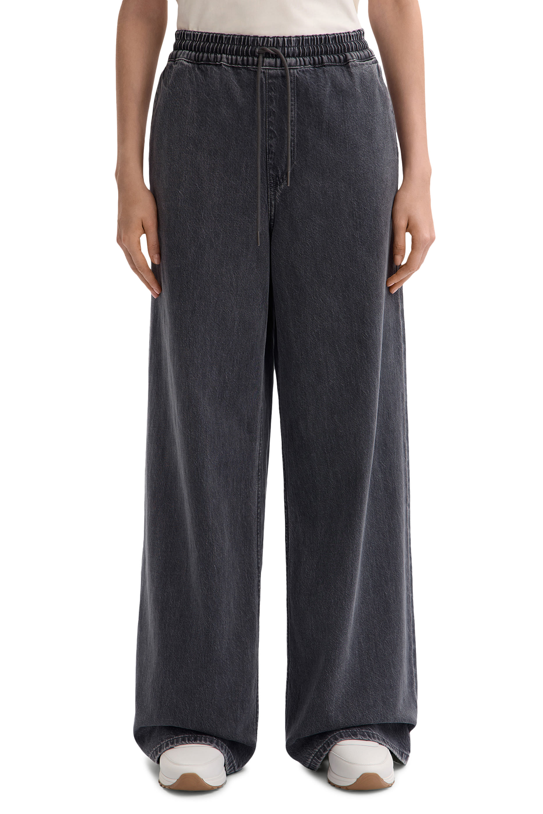 Relaxed Fit Jeans 521