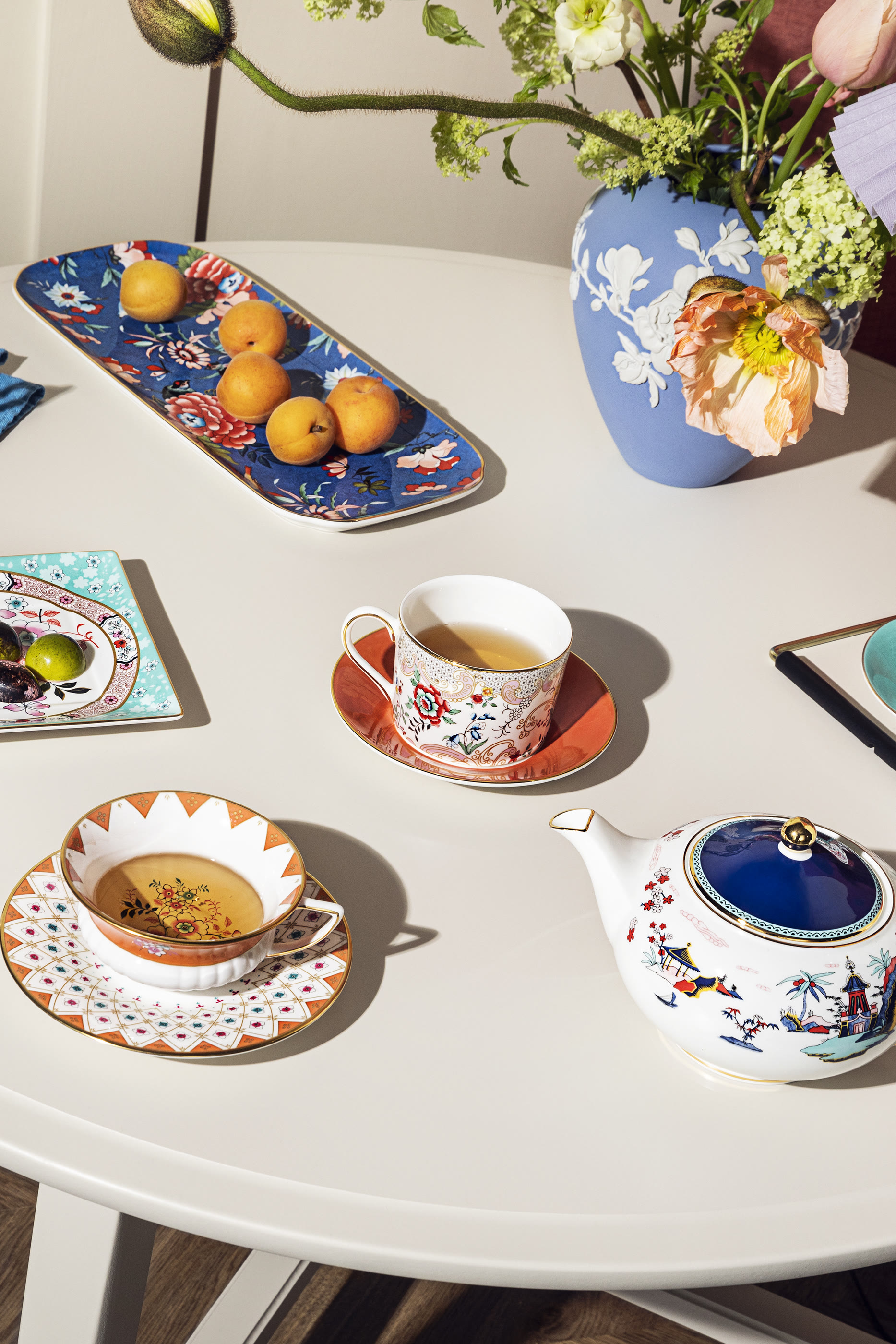 Wonderlust Rococo Flowers Teacup & Saucer