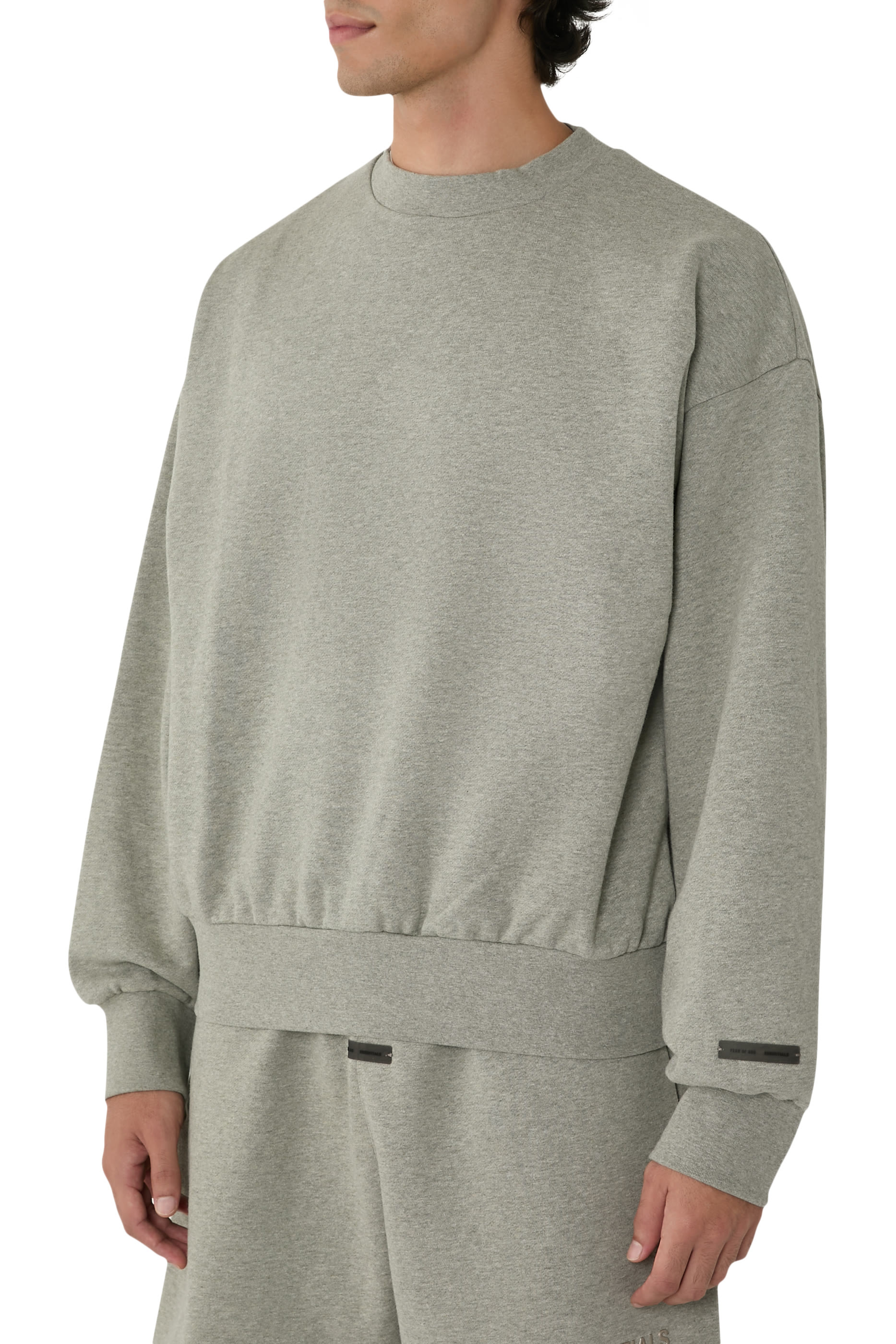  Classic Fit Fleece Crewneck Sweatshirt