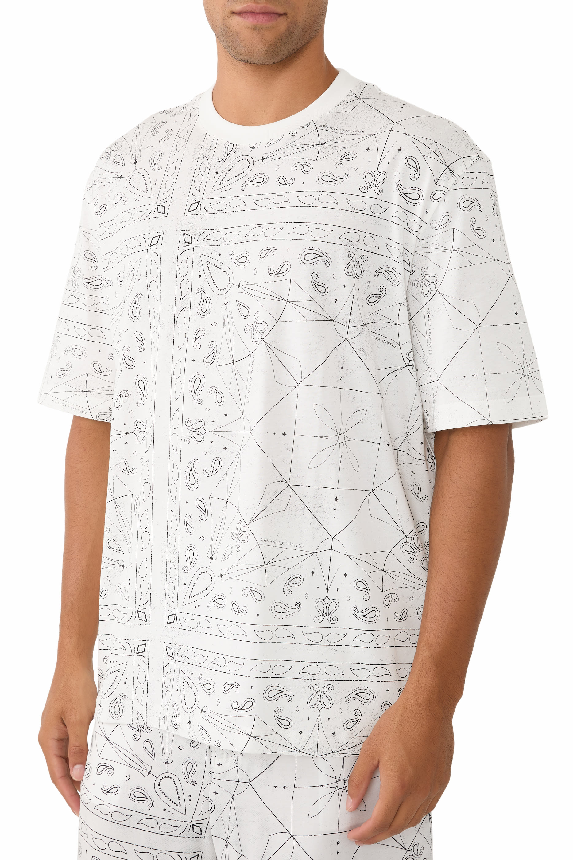 Kaleidoscope Patterned T-Shirt