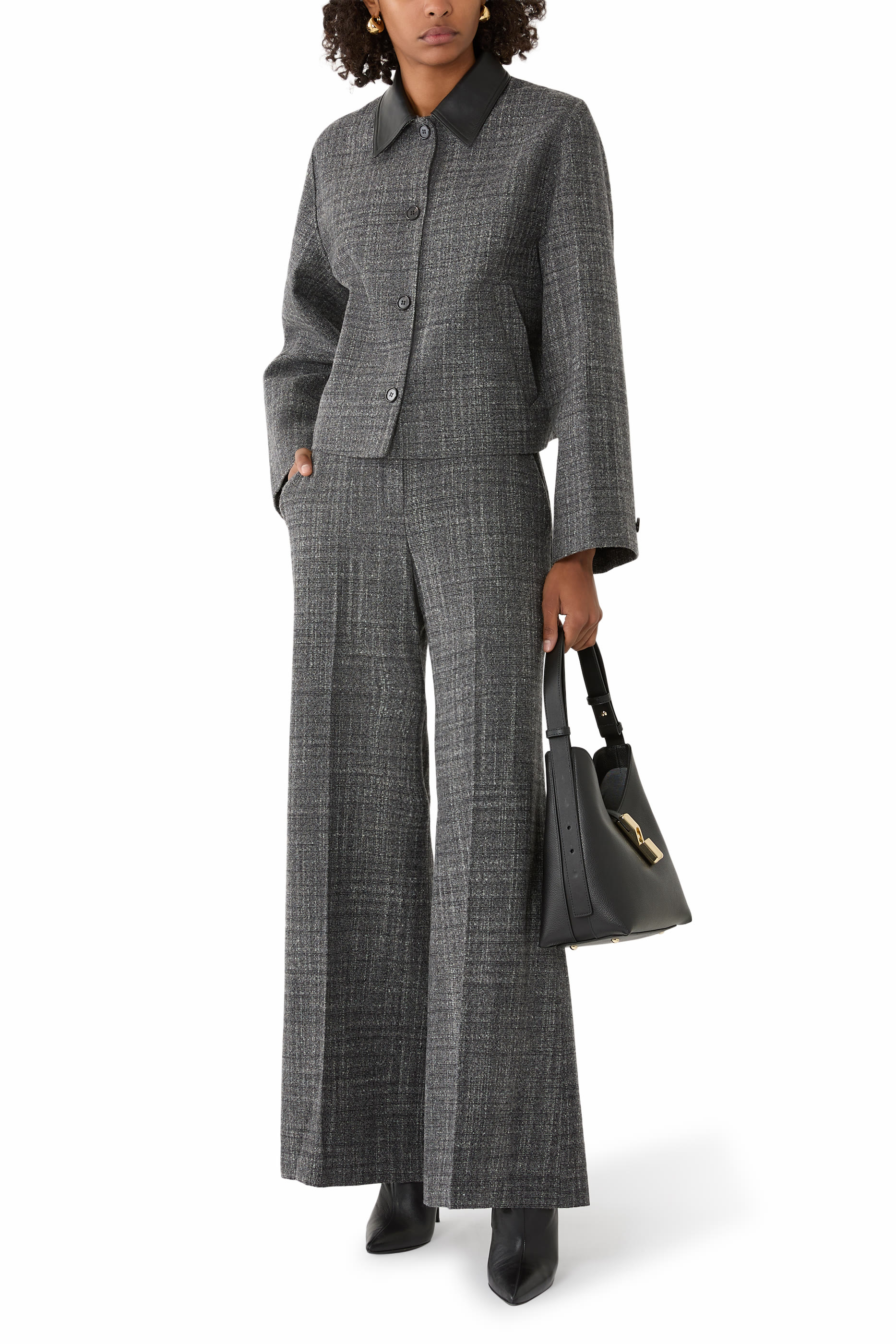 Curve Sleeve Jacket in Malfile Wool