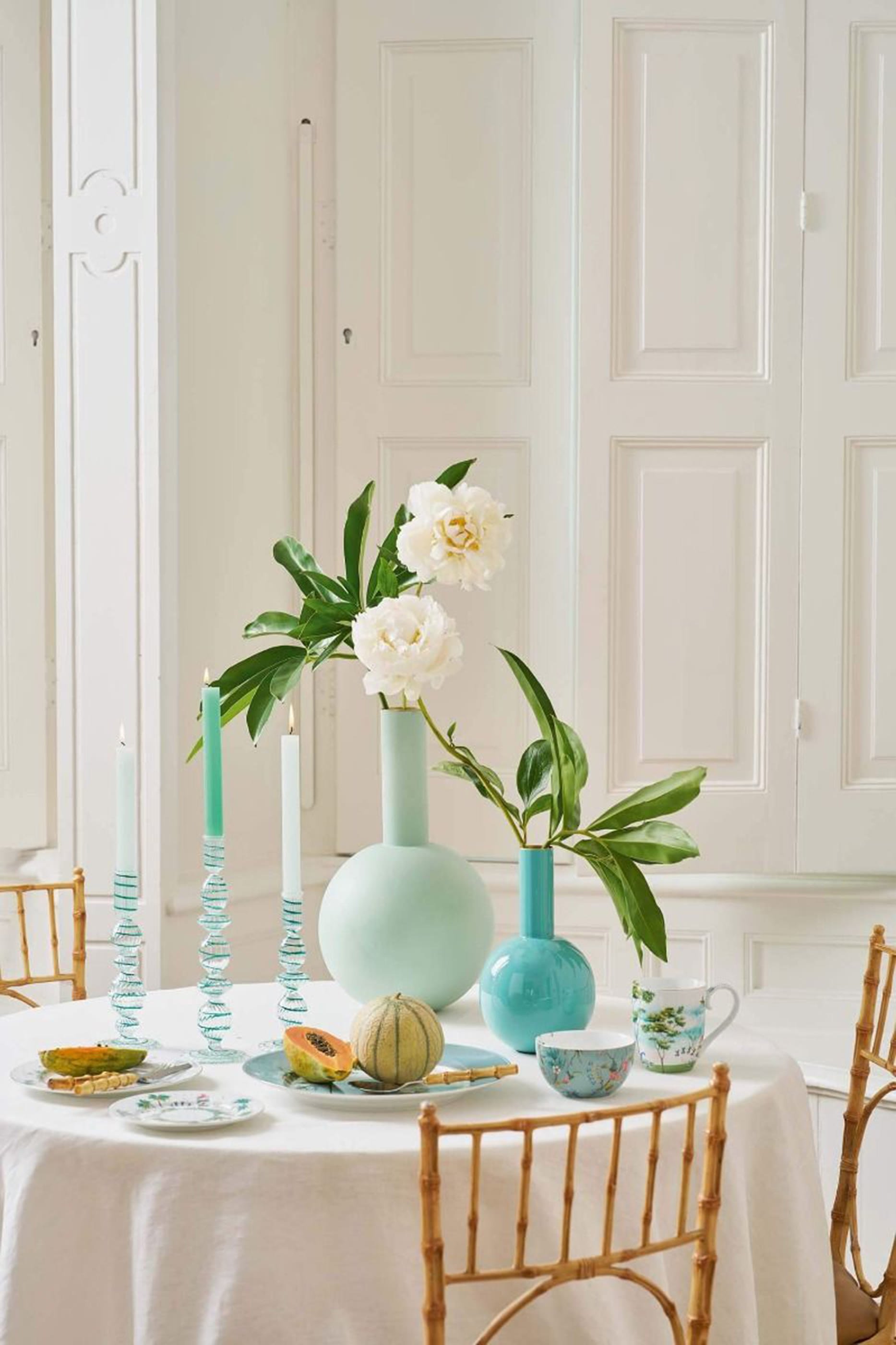 Glass Swirl Candle Holder - Small