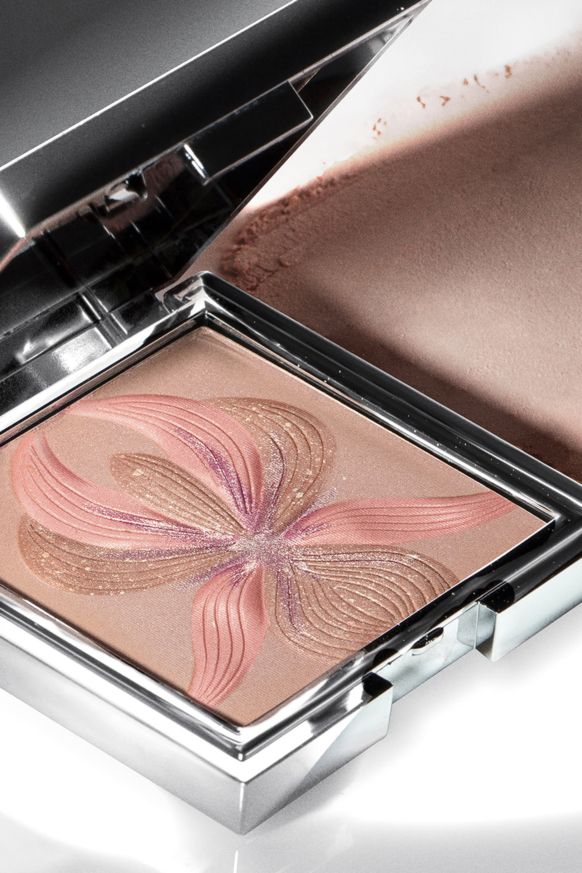 L'Orchid&eacute;e Highlighter Blush