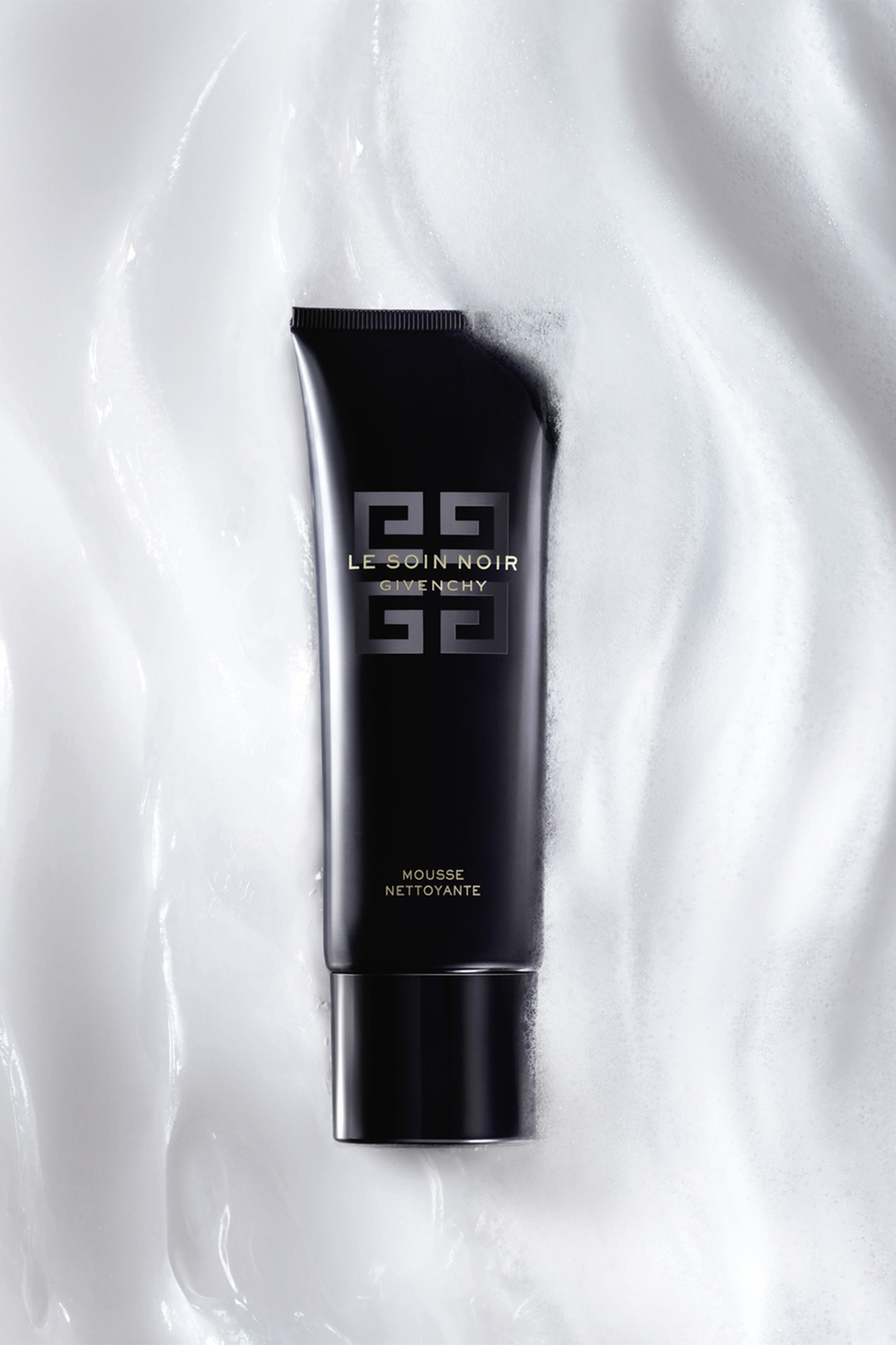 Le Soin Noir Cleansing Foam