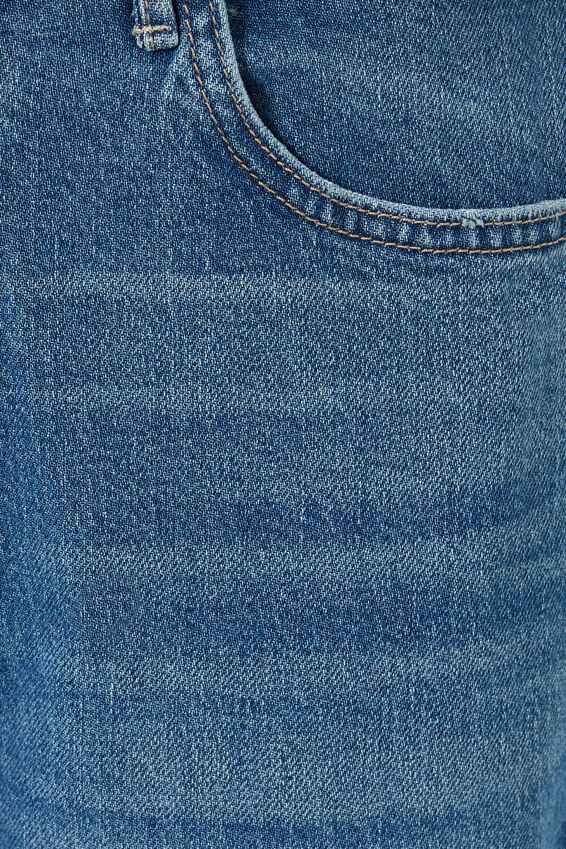 High-Waisted Tunnel Vision Sneak Jeans