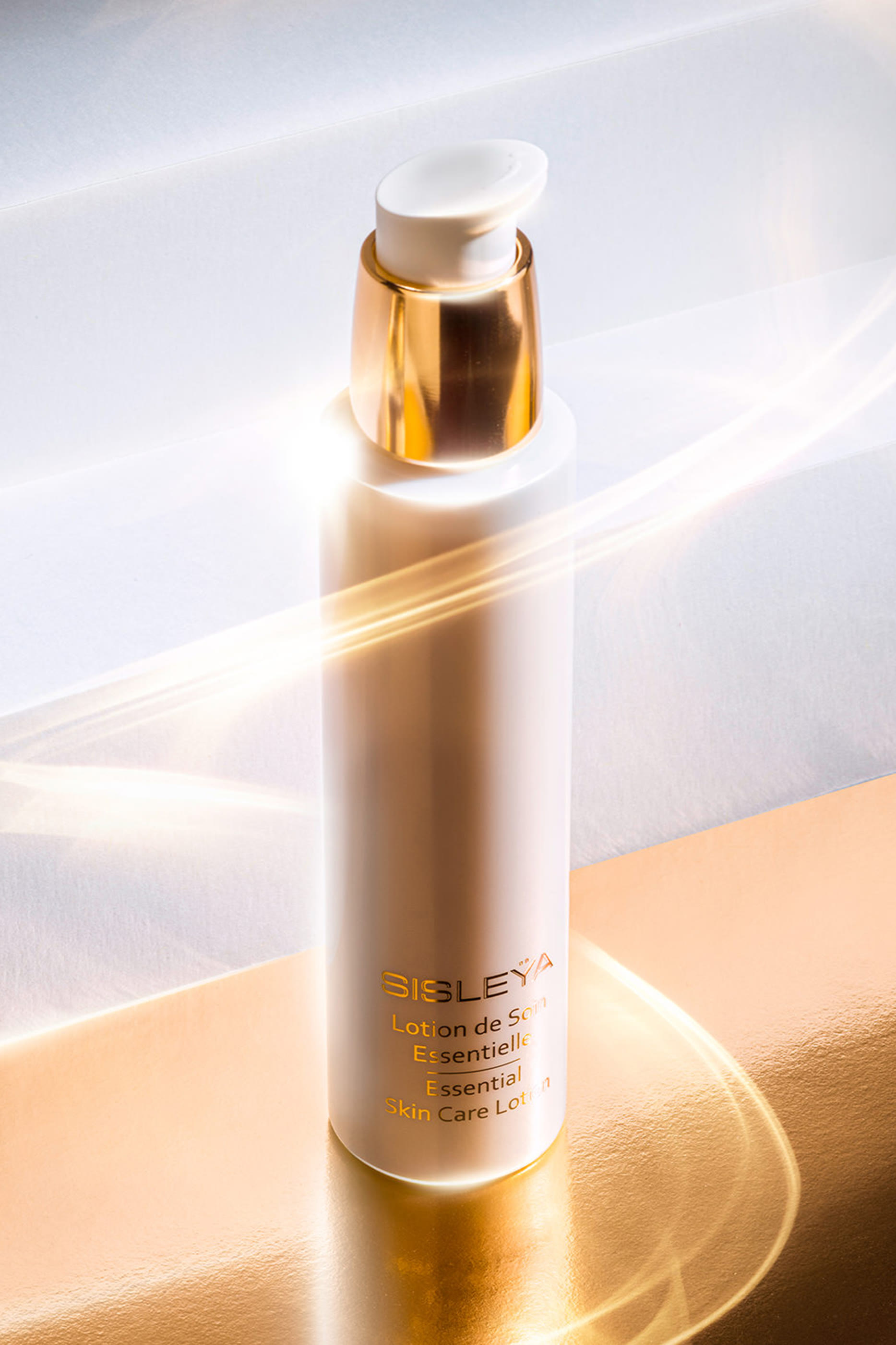 Sisle&yuml;a Essential Skin Care Lotion