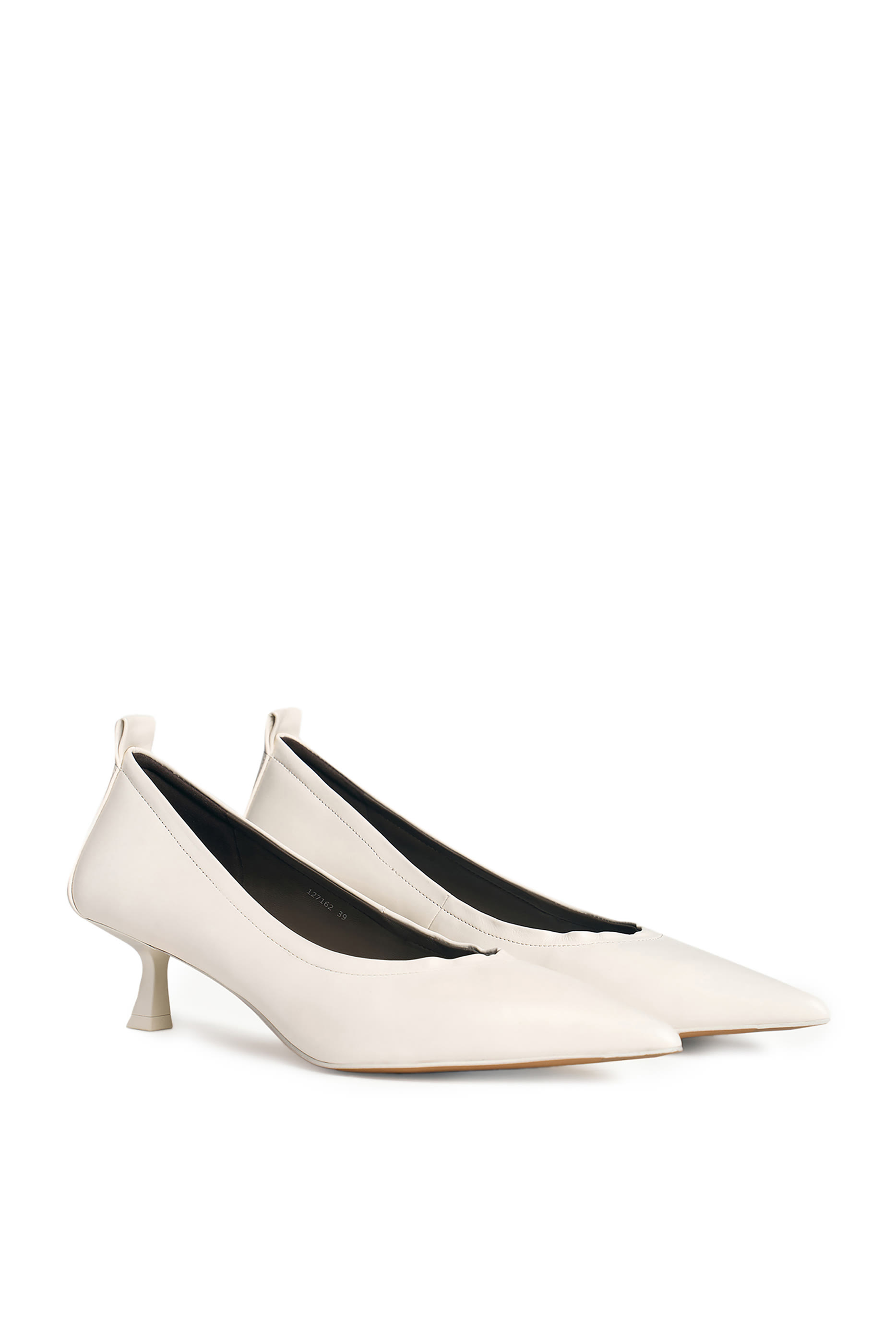 X GI 45 Leather Pumps