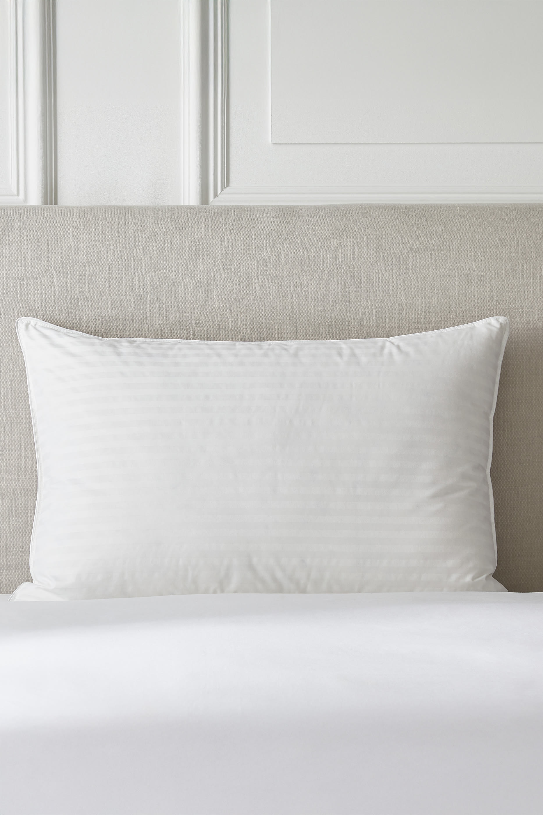 Luxury Hungarian Goose Down Pillow, Soft Support