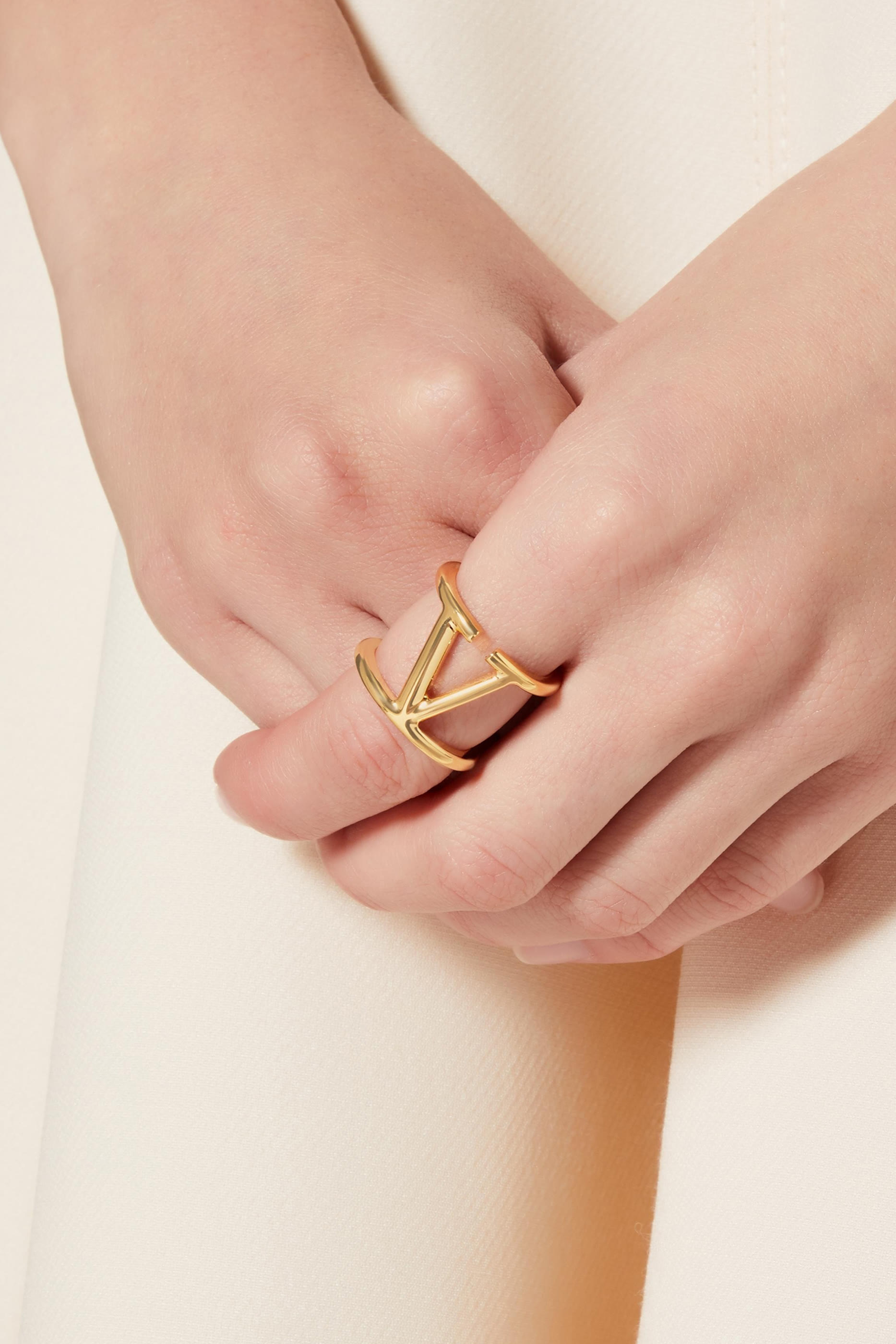 VLogo Signature Ring