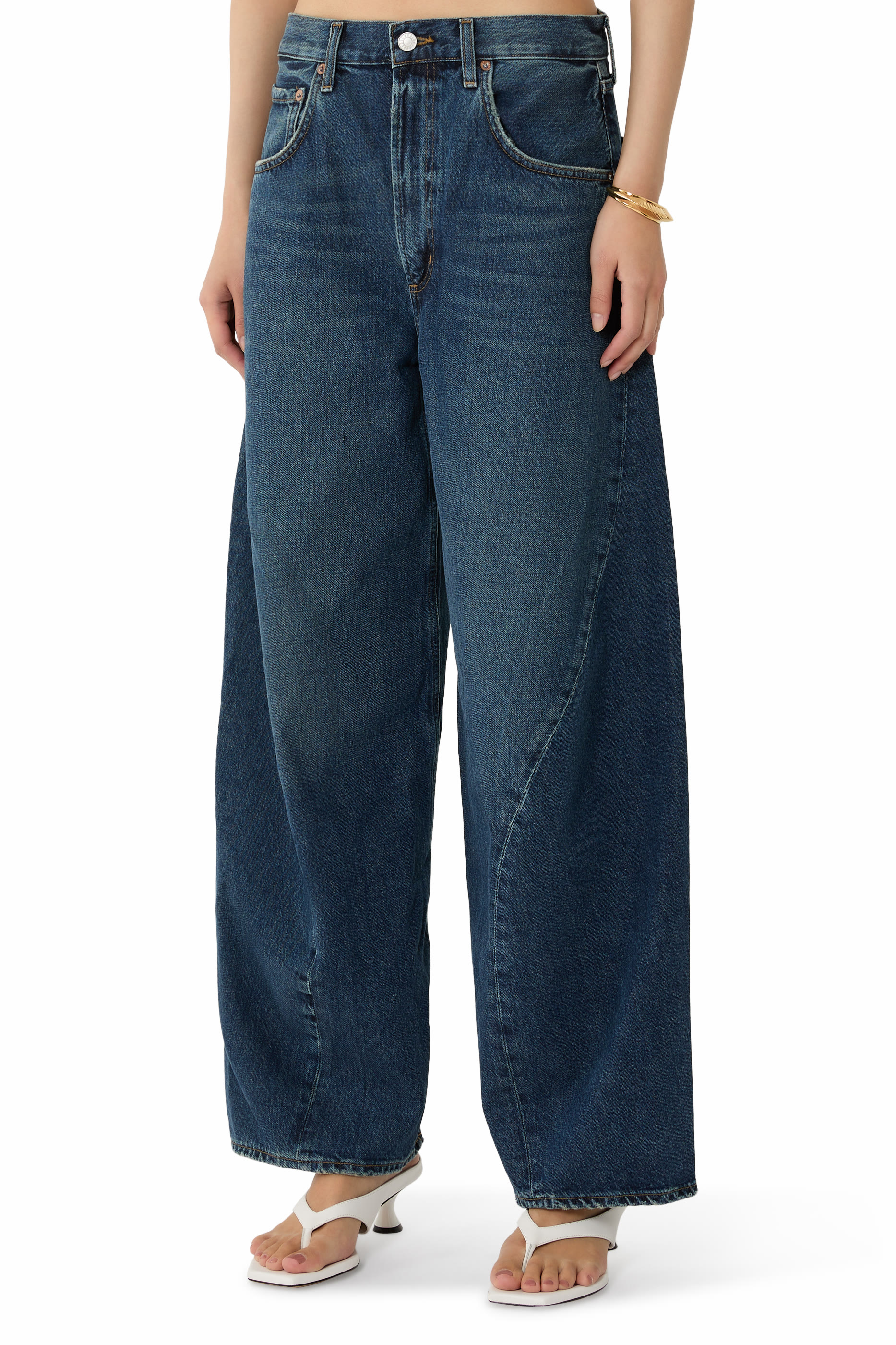 Twist Wide-Leg Jeans