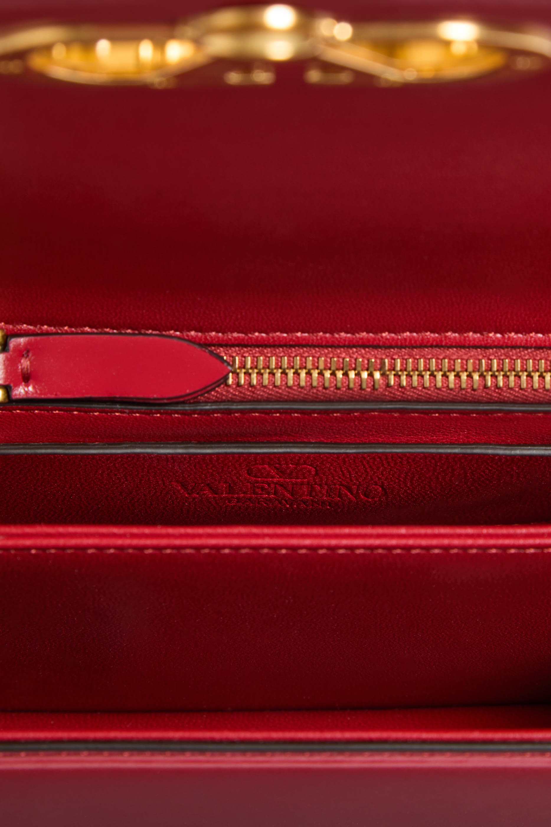 Vain Small Shoulder Bag in Shiny Calfskin Leather