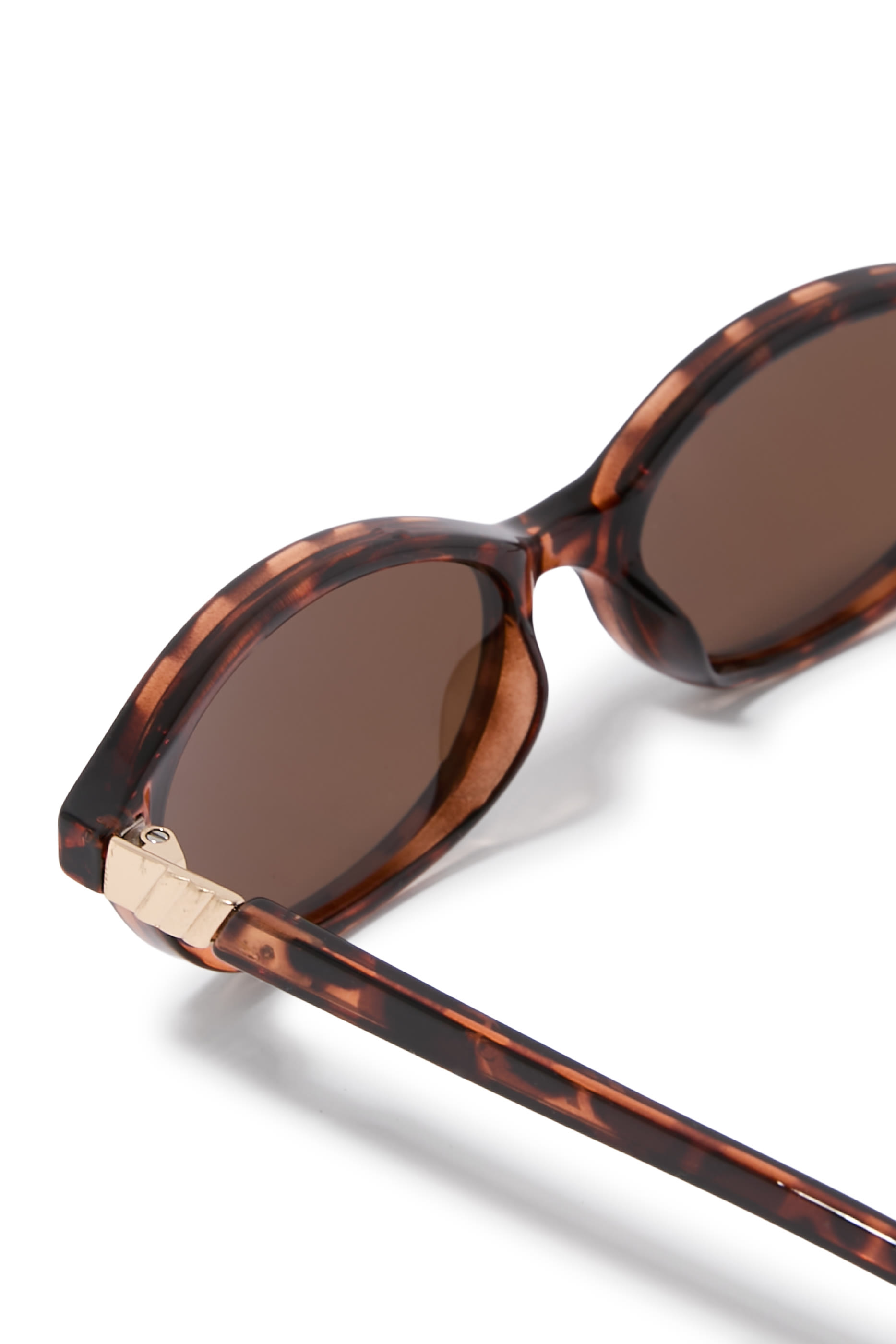 Duskfall Oval Frame Sunglasses