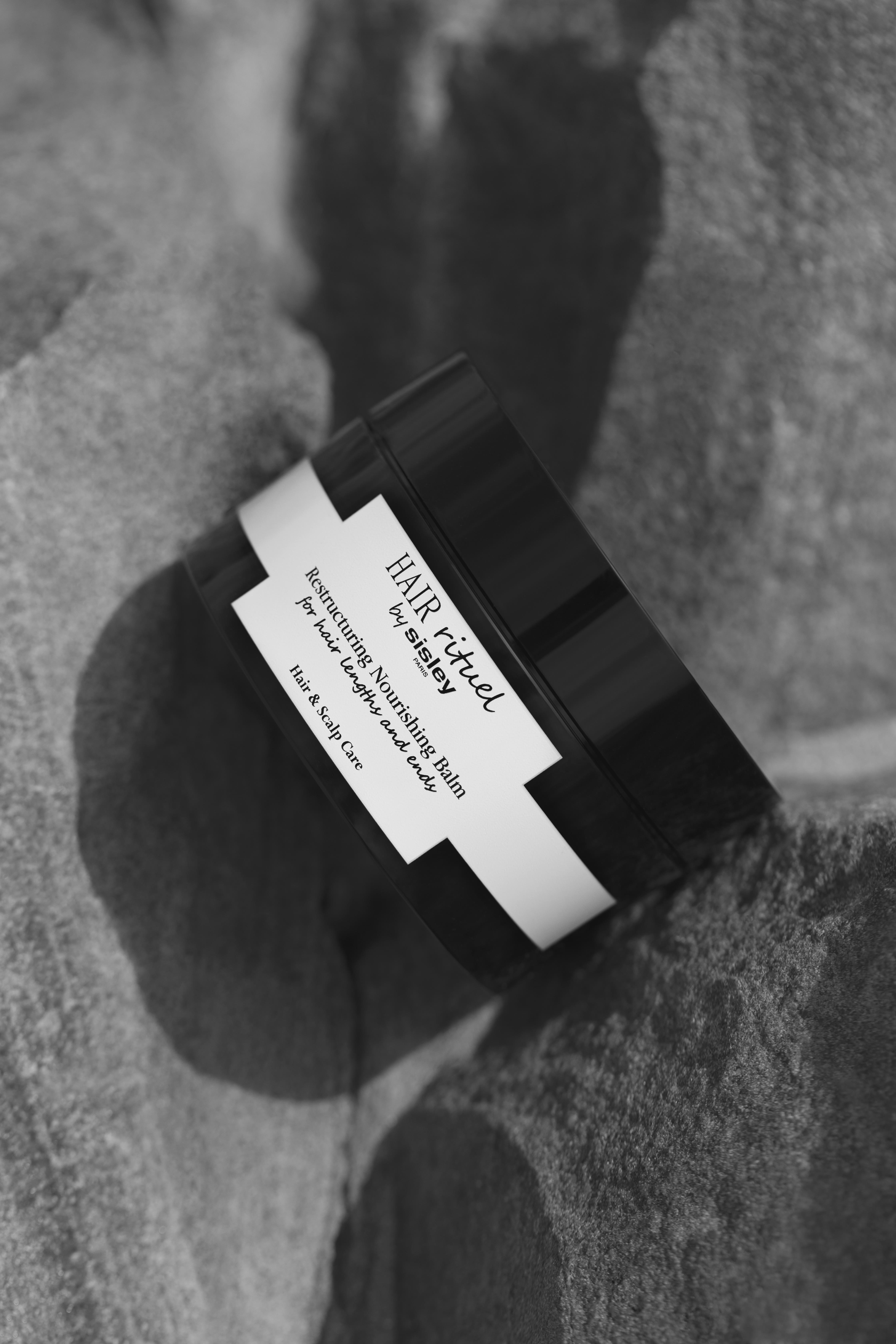 Hair Rituel Restructuring Nourishing Balm for hair lengths and ends