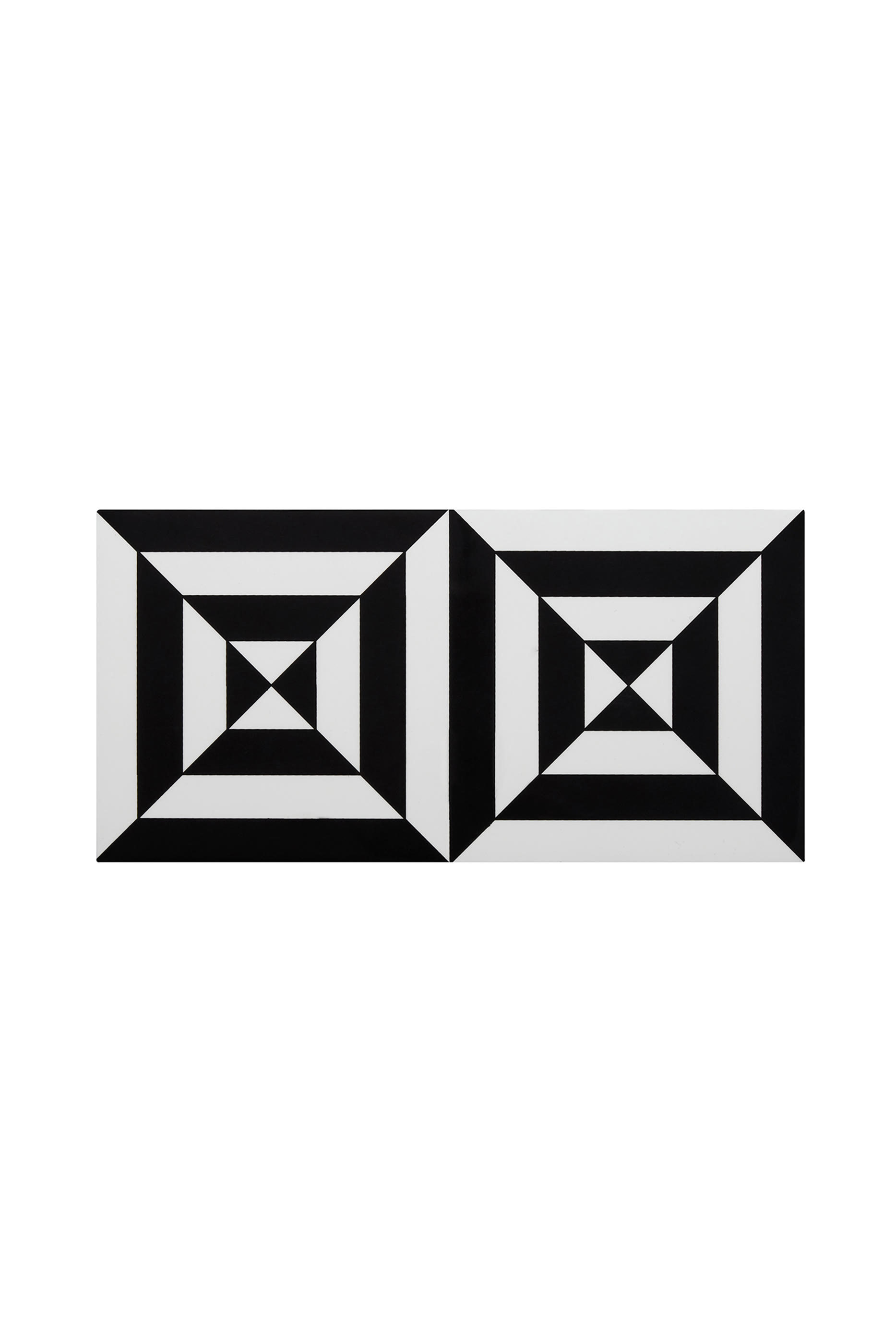 Small Op Art Lacquer Box