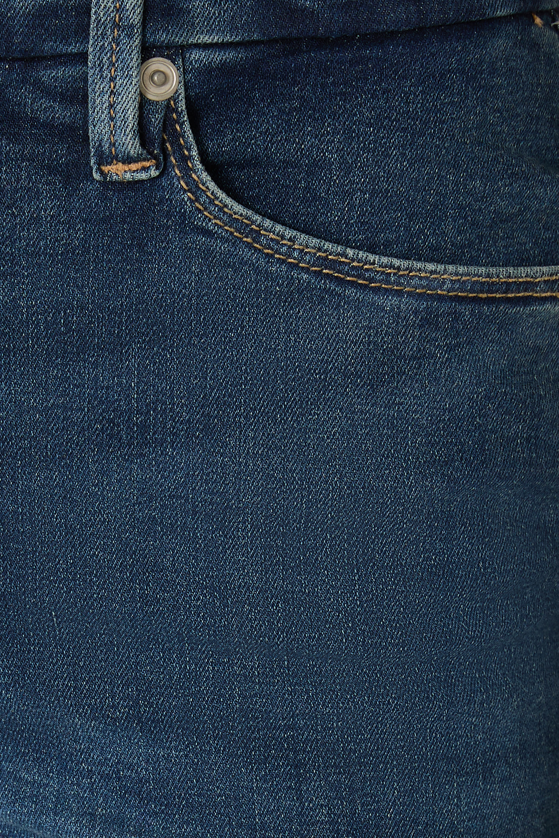 Good Legs Straight Jeans