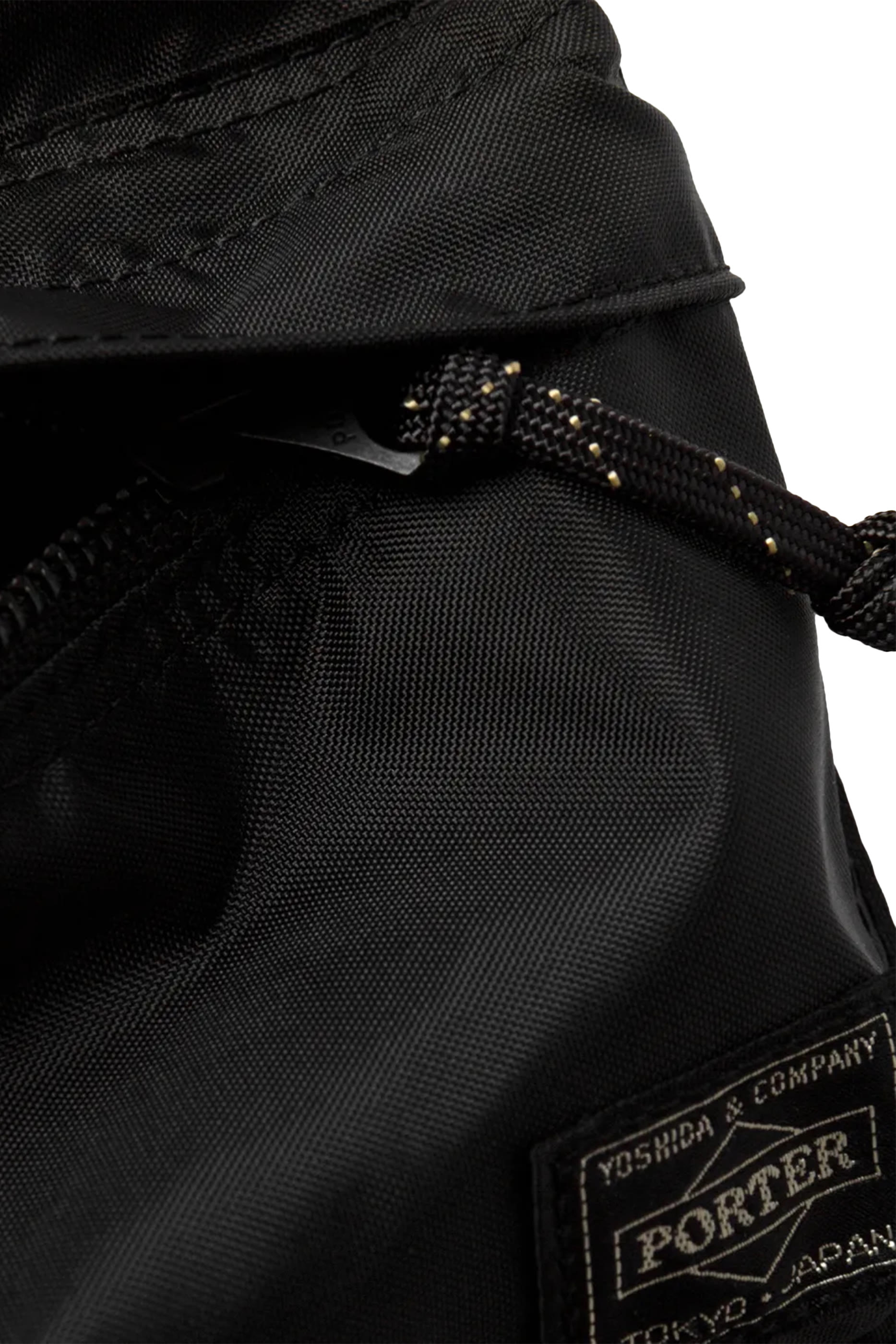 Force Shoulder Pouch